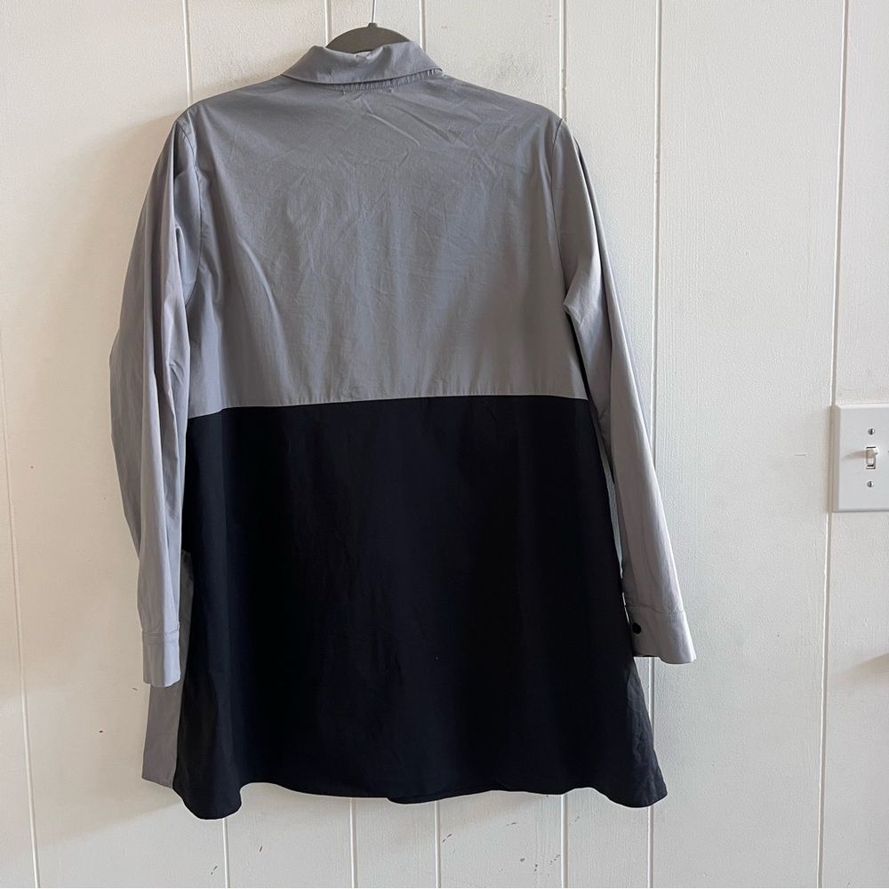 Comfy Usa Color Block Button Down Tunictop - image 4